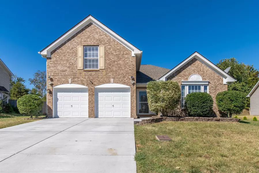 2260 Gilmore Crossing Ln, Nashville, TN 37218