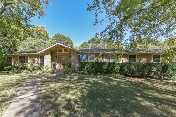 105 Jackson Ln,  Hendersonville,  TN 37075