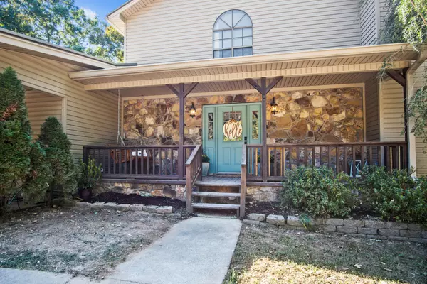 2925 Big Cypress Rd, Cypress Inn, TN 38452