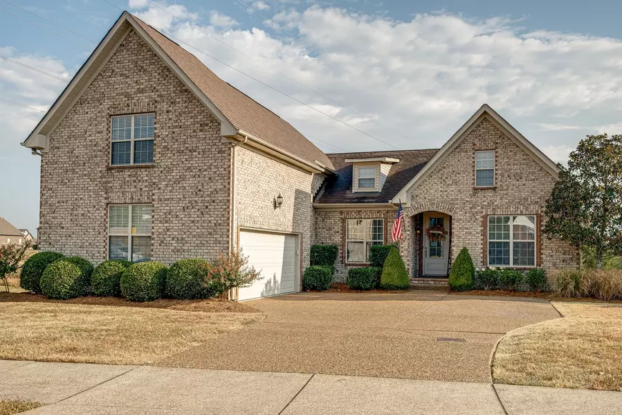 104 McKain Crossing, Hendersonville, TN 37075