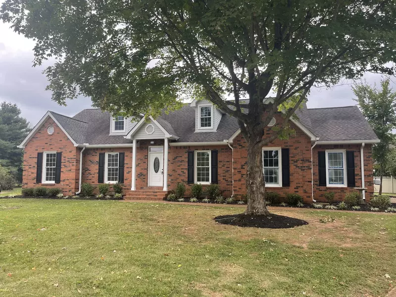 1919 Chartwell Ct, Murfreesboro, TN 37130