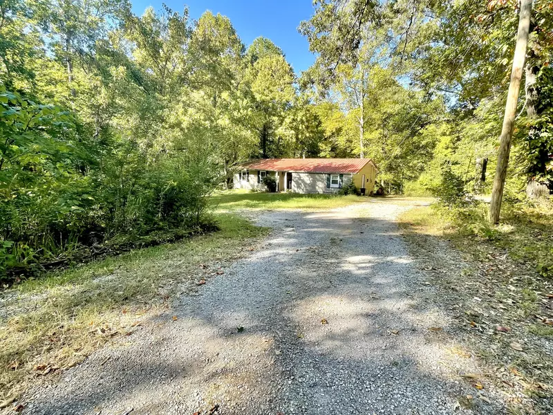 1045 Britton Springs Rd, Clarksville, TN 37042