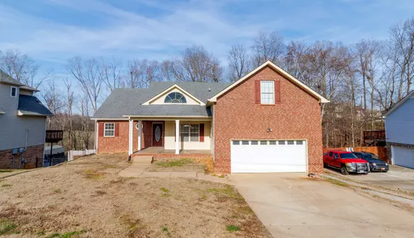 Clarksville, TN 37043,3158 Whitetail Dr