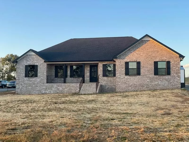 980 Armstrong Rd, Castalian Springs, TN 37031