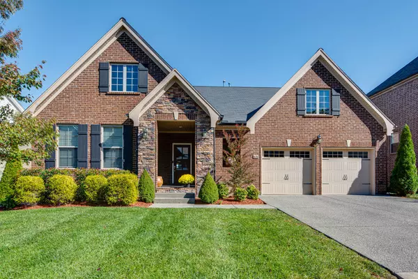 431 Valley Spring Dr, Mount Juliet, TN 37122