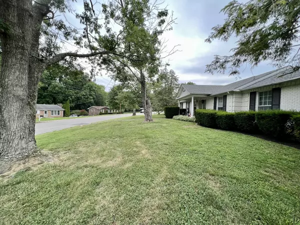 Clarksville, TN 37043,315 Lockert Pl