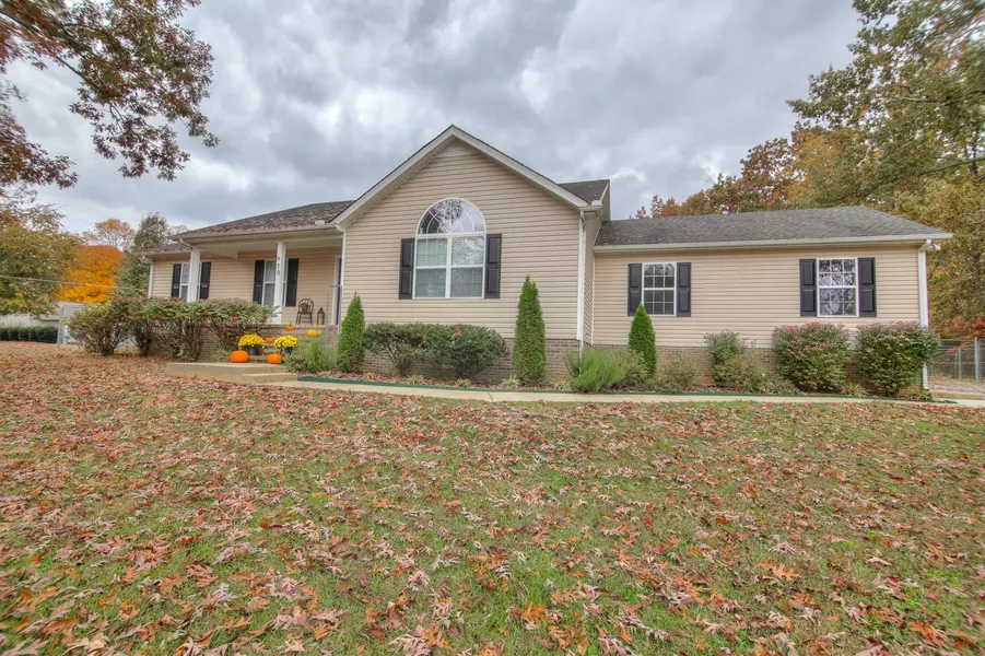 79 Brown Ln, Estill Springs, TN 37330