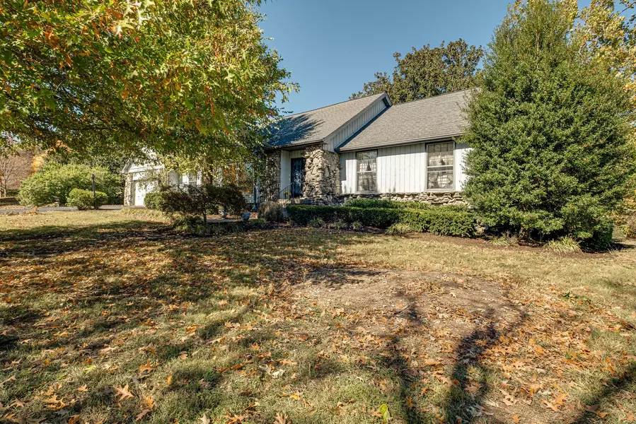 321 Draper Cir, Goodlettsville, TN 37072