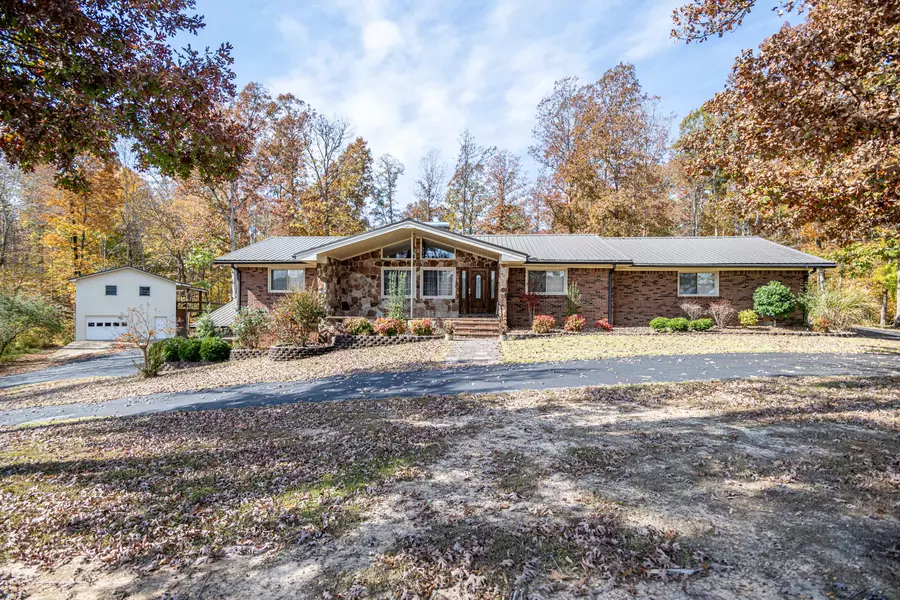 1549 Bunches Chapel Rd, Parsons, TN 38363