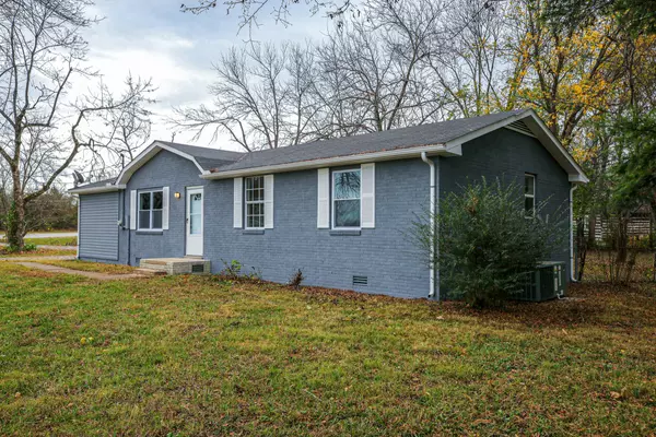 Murfreesboro, TN 37130,2106 Bradyville Pike