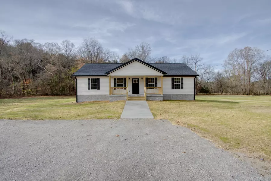 274 Plunkett Creek Road, Gordonsville, TN 38563