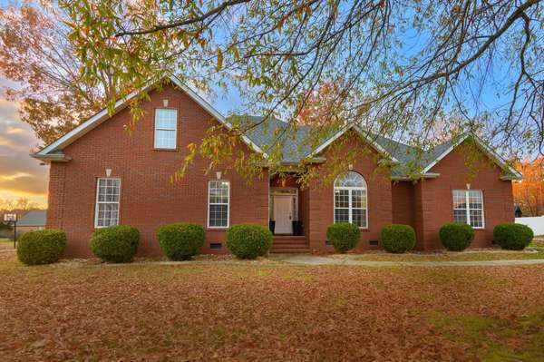 102 BLUE CREEK LANDING,  Tullahoma,  TN 37388