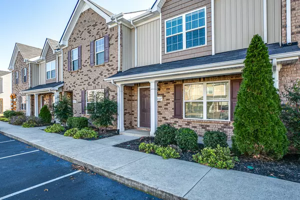 Murfreesboro, TN 37128,2037 Debonair Ln