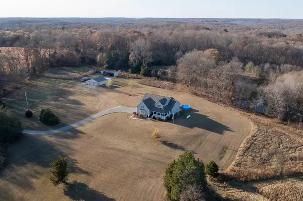 Westmoreland, TN 37186,1017 James Snow Rd