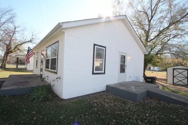 Hopkinsville, KY 42240,1419 Durrett Ave