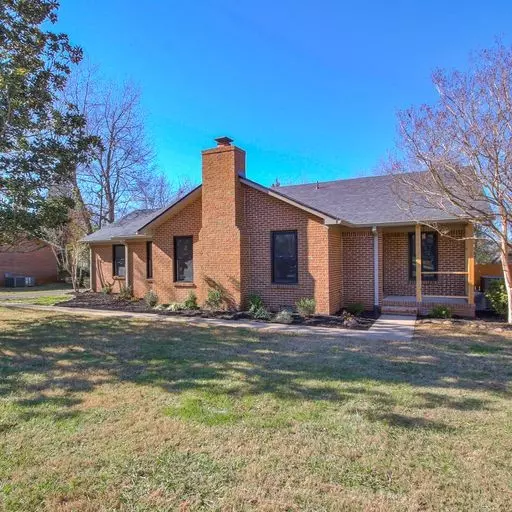 Murfreesboro, TN 37129,395 Campfire Dr