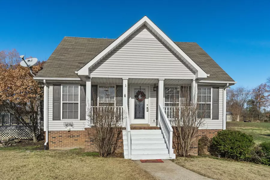 1028 Heatherwood Rd, Pleasant View, TN 37146