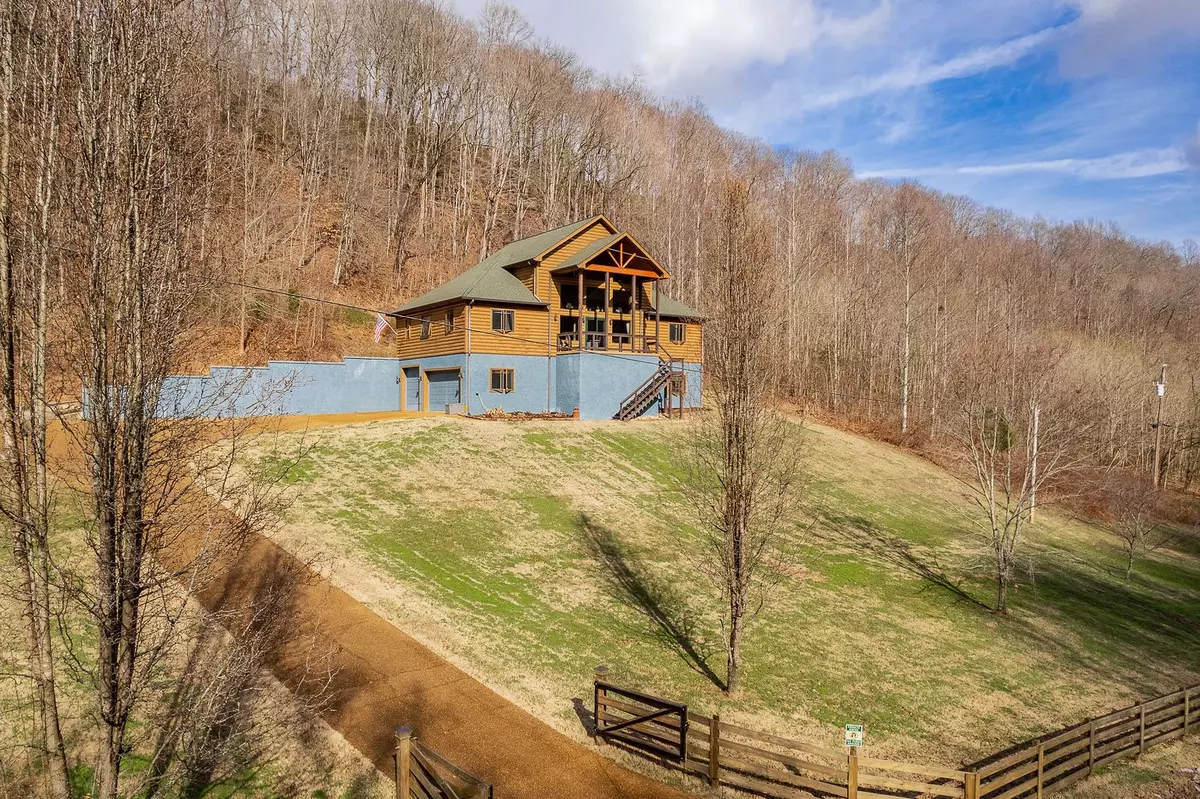 Smithville, TN 37166,375 Buckeye Hollow Rd