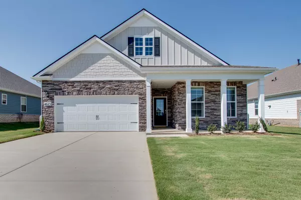 3092 White Harbor Dr, White House, TN 37188