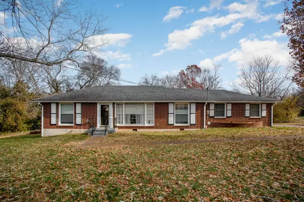 2417 Gardner Ln,  Nashville,  TN 37207