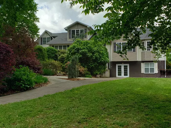 1817 Delano Road, Delano, TN 37325