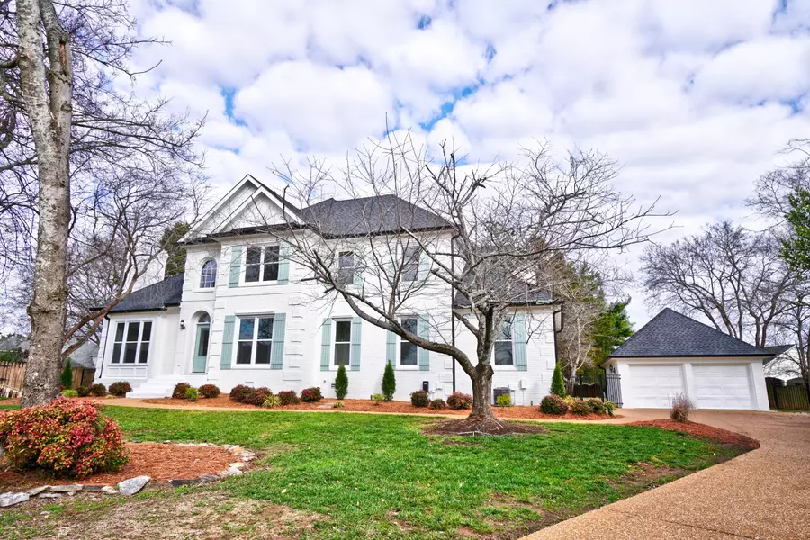 2115 Look Rock Ct, Murfreesboro, TN 37130