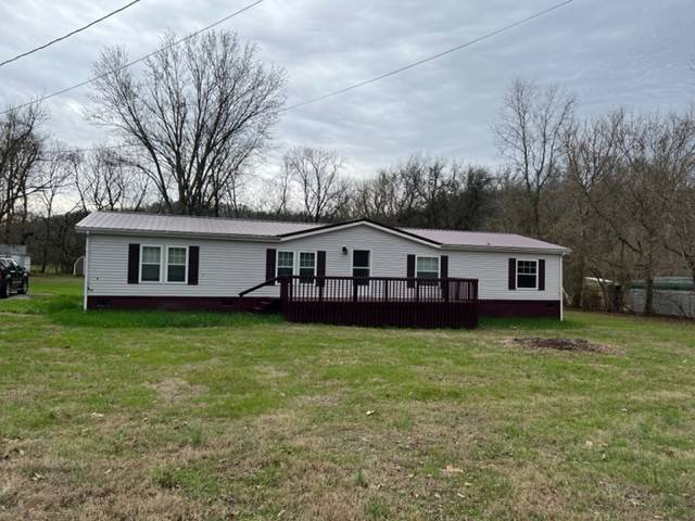 3915 General Lee Rd, Culleoka, TN 38451