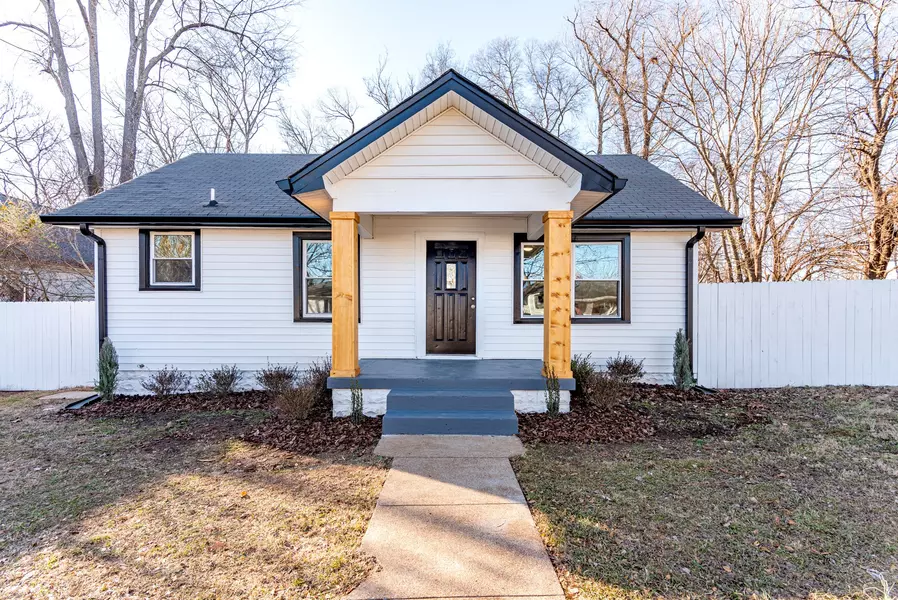 919 Harrison Ave, Murfreesboro, TN 37130