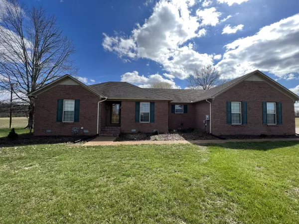 255 Dunn Fall River Rd, Lawrenceburg, TN 38464