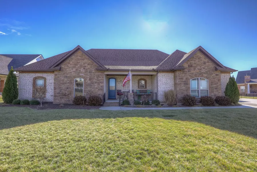 4008 Edmond Dr, Murfreesboro, TN 37127