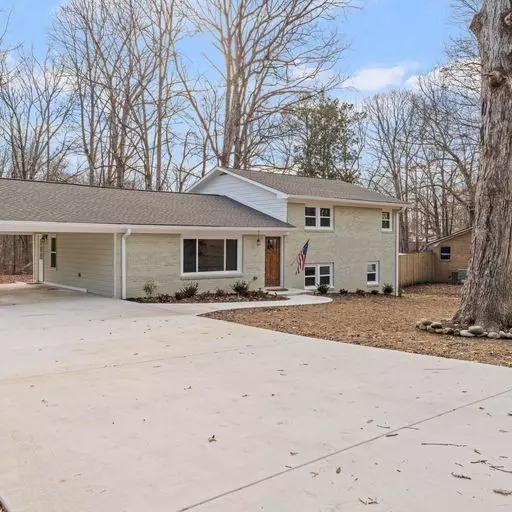 Fayetteville, TN 37334,19 Oak Dr