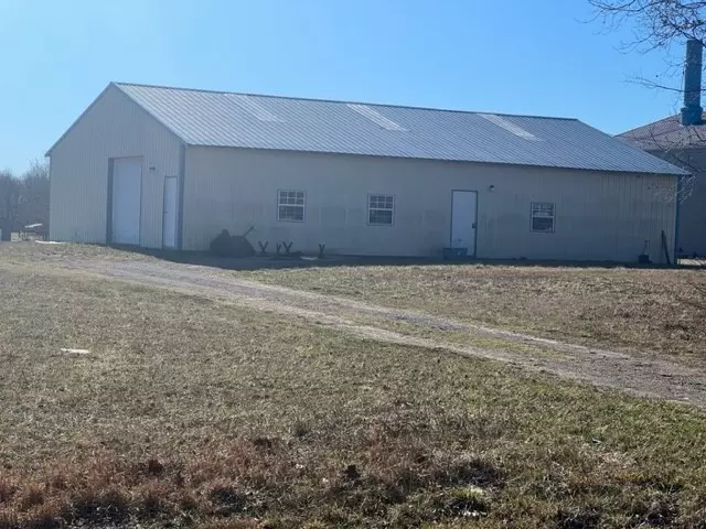 Hohenwald, TN 38462,918 Summertown Hwy