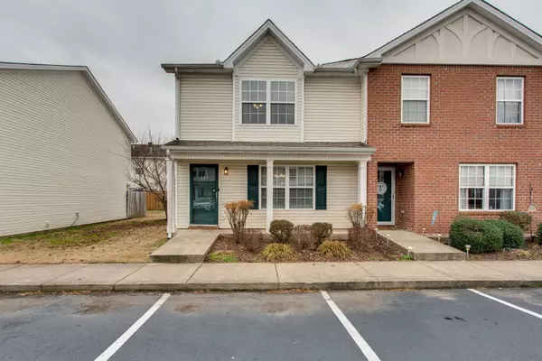 351 Arapaho Dr, Murfreesboro, TN 37128