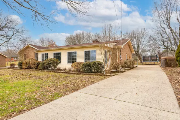 Hendersonville, TN 37075,109 Laurel Ln
