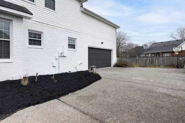 Murfreesboro, TN 37128,1831 Joben Dr