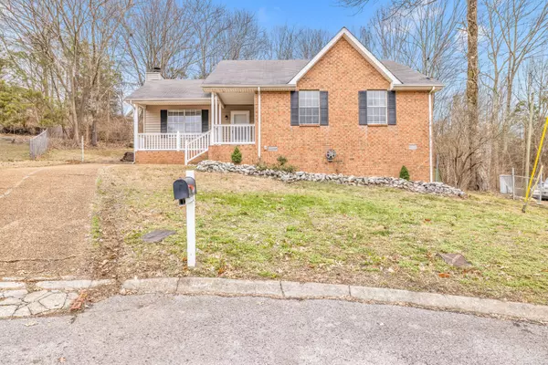 820 Bayswater Pl, Antioch, TN 37013