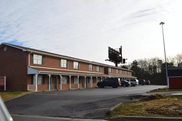 201 James Asbury Drive #NW, Cleveland, TN 37312