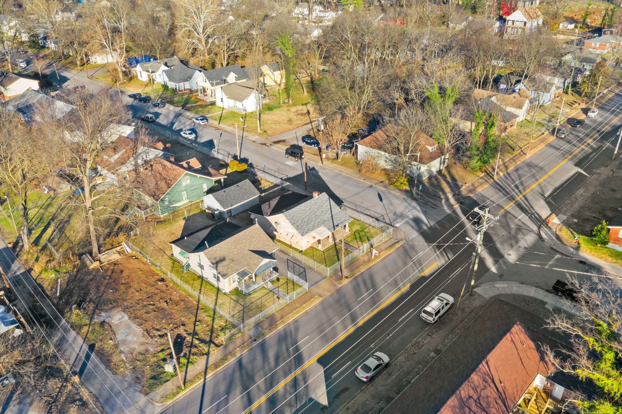Nashville, TN 37207,127 Cleveland St