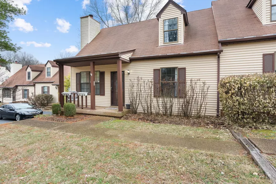 1203 Quail Rd, Nashville, TN 37214