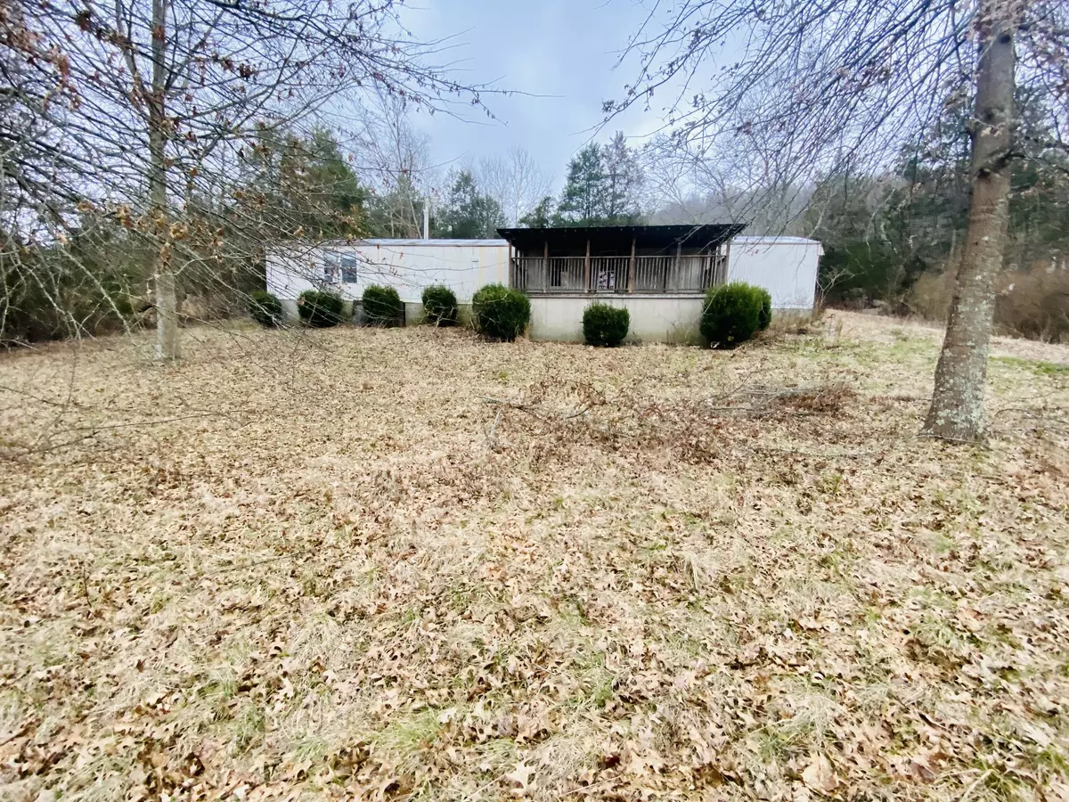 Hickman, TN 38567,105 Agee Branch Ln