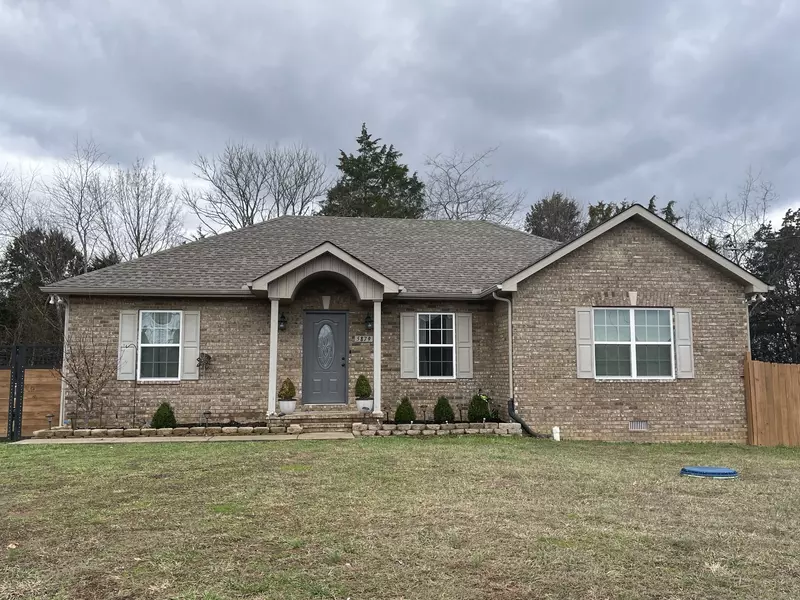 5879 Villa Way, Chapel Hill, TN 37034