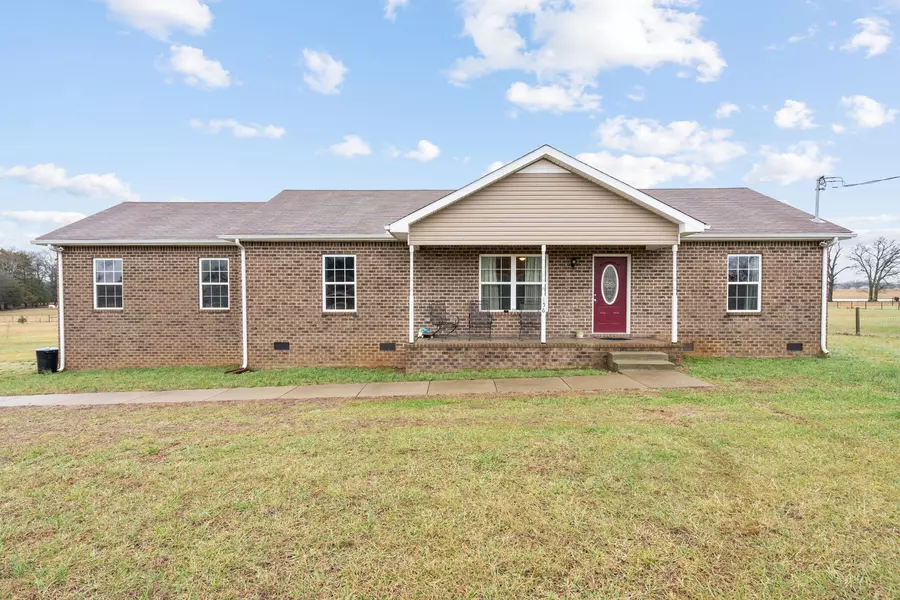 156 Davis Ln, Unionville, TN 37180