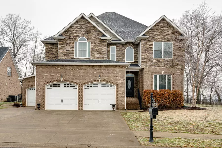 1170 Buggy Cv, Clarksville, TN 37043