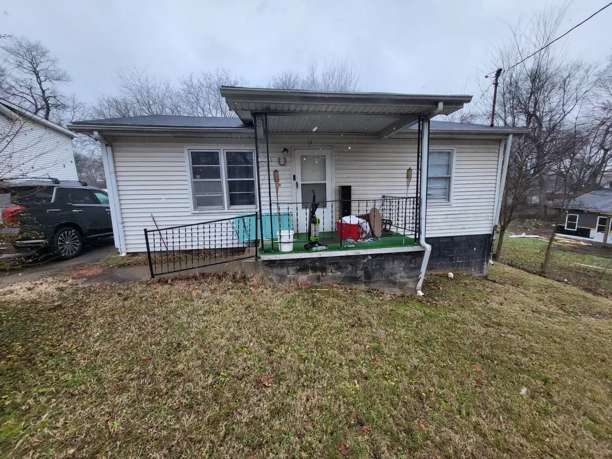 Clarksville, TN 37040,528 9th St