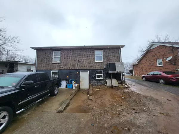 Clarksville, TN 37040,519 9th St