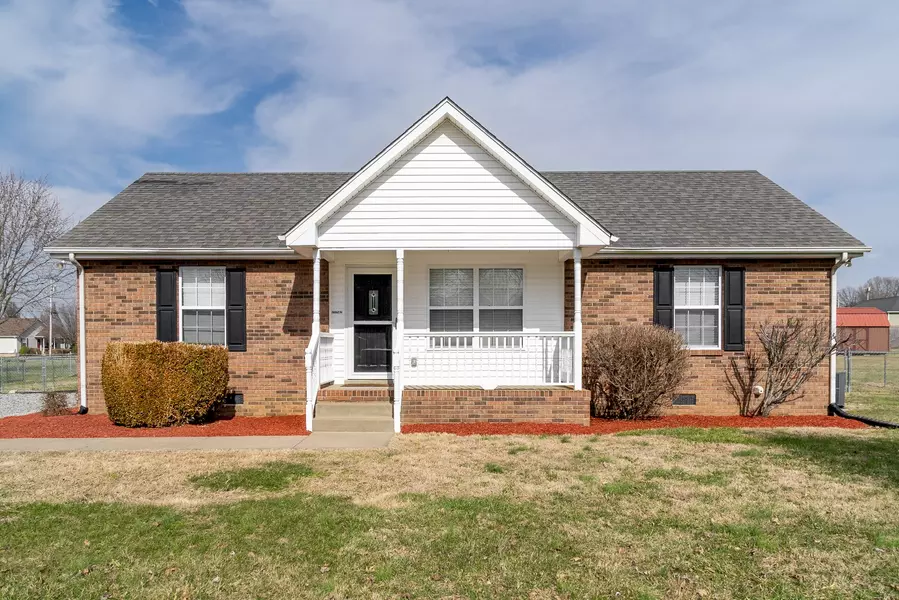 109 Alice Smith Dr, Portland, TN 37148