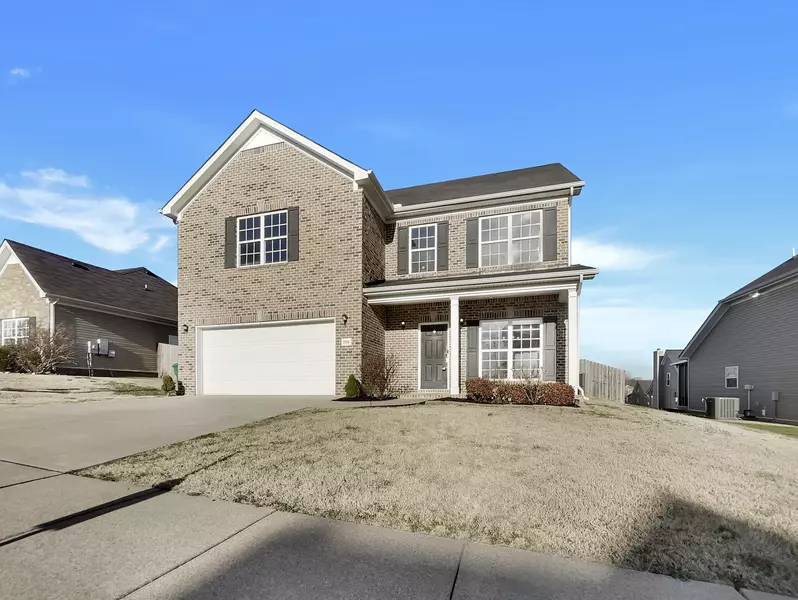 2033 Red Jacket Trce, Spring Hill, TN 37174