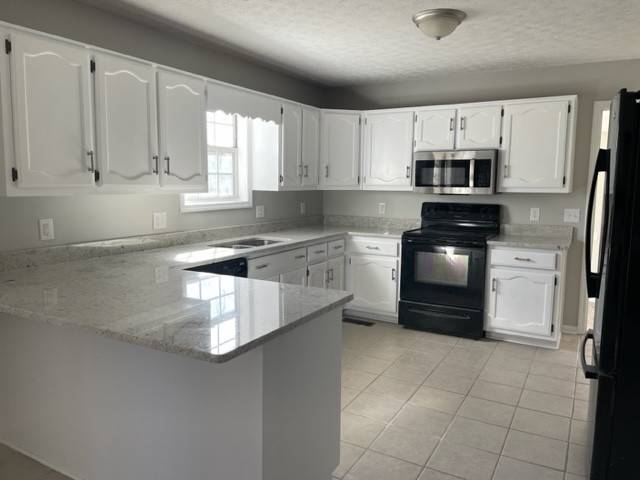 Castalian Springs, TN 37031,280 Greenfield Ln