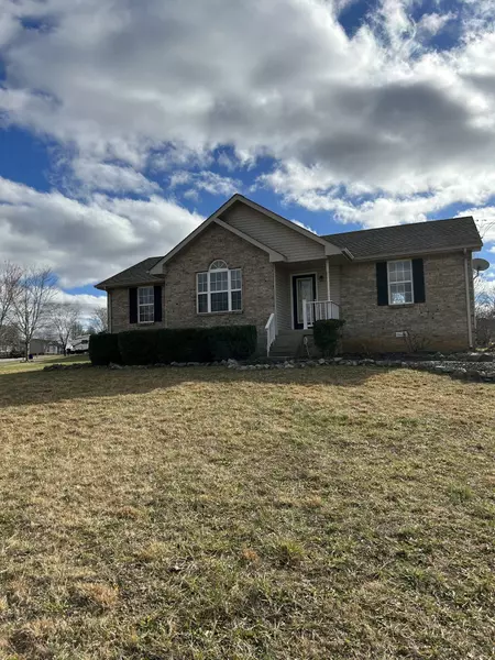 572 Cabot Cv, Clarksville, TN 37042