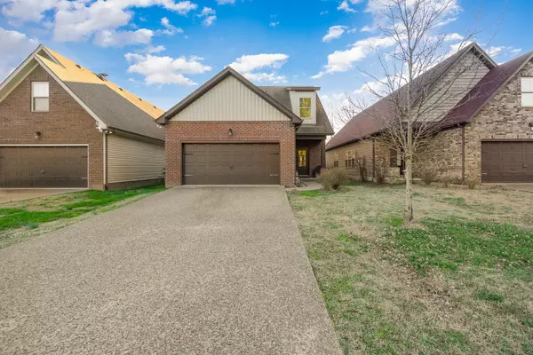 247 Donna Dr,  Hendersonville,  TN 37075